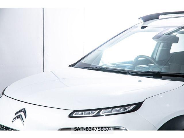 Citroen C4 2017-06 8206840-15