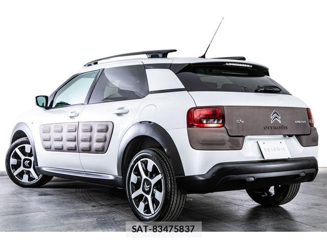 Citroen C4 2017-06 8206840-7