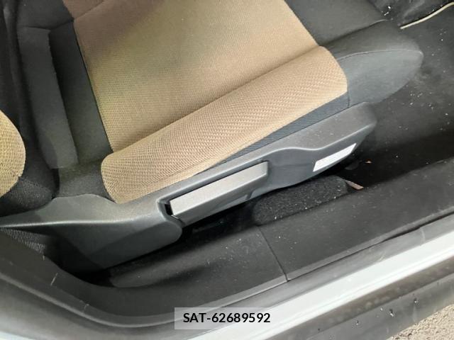 Citroen C4 2017-04 8335228-16