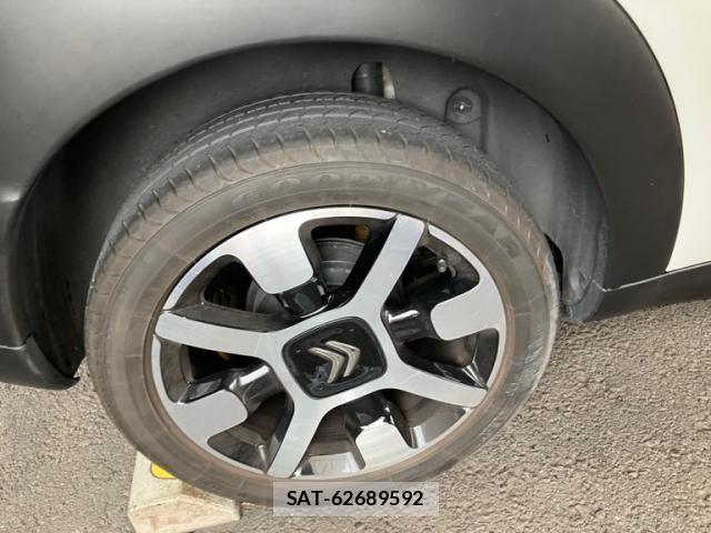 Citroen C4 2017-04 8335228-7