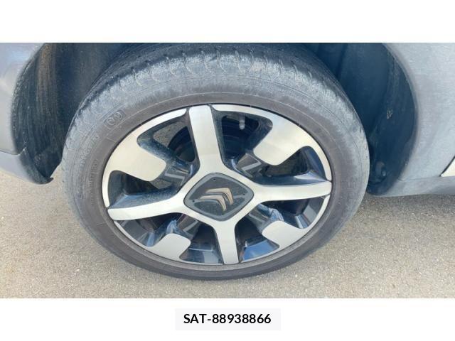Citroen C4 2017-06 8335229-15