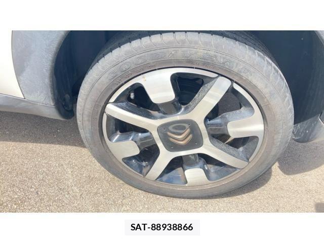 Citroen C4 2017-06 8335229-16