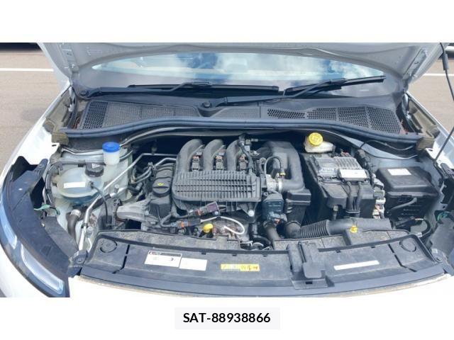 Citroen C4 2017-06 8335229-19