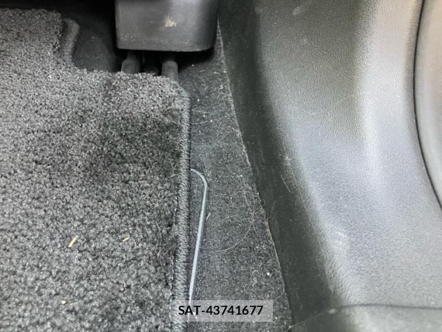 Citroen C4 PICASSO 2015-05 6903238-24