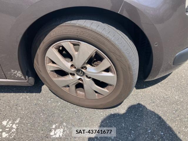 Citroen C4 PICASSO 2015-05 6903238-5