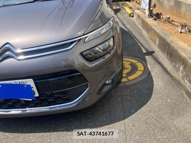 Citroen C4 PICASSO 2015-05 6903238-8