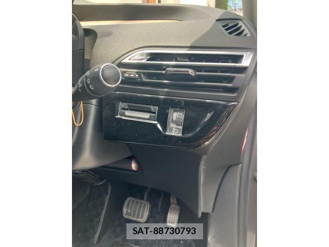 Citroen C4 PICASSO 2015-08 8034829-15