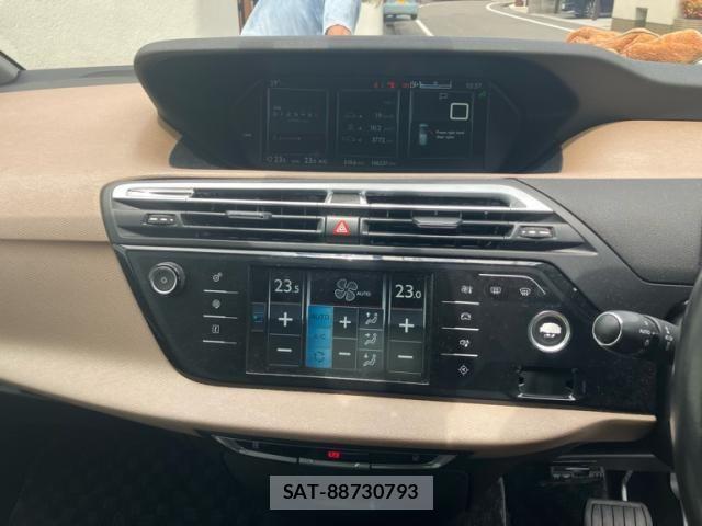 Citroen C4 PICASSO 2015-08 8034829-21