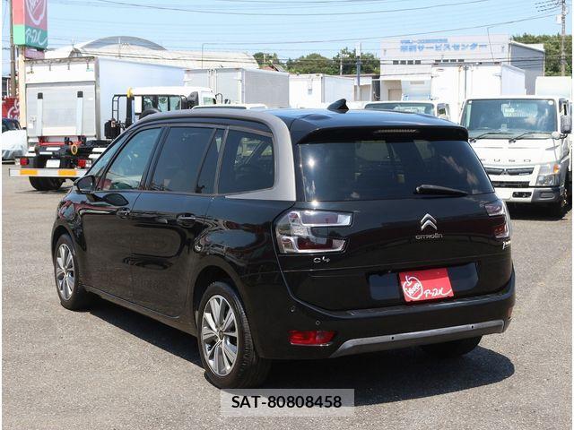 Citroen C4 PICASSO 2015-05 8129370-28