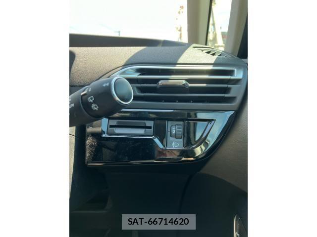 Citroen C4 PICASSO 2015-04 8561429-16
