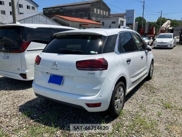 Citroen C4 PICASSO 2015-04 8561429-2