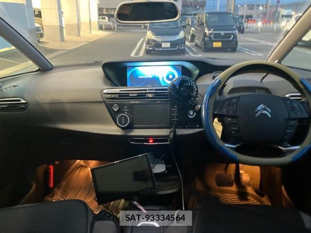 Citroen C4 PICASSO 2016-05 8658417-15