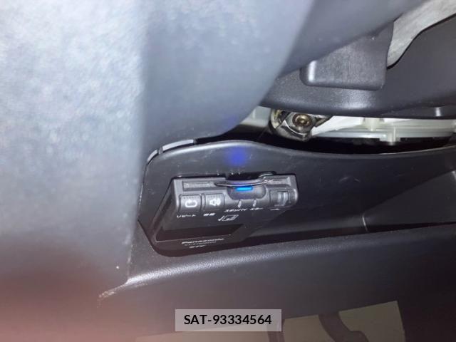 Citroen C4 PICASSO 2016-05 8658417-29