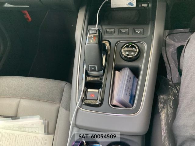 Citroen C5 2019-09 7216104-24