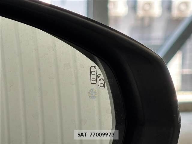 Citroen C5 2019-06 8244838-10