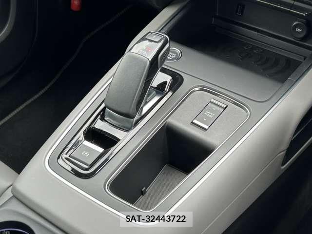 Citroen C5 2022-03 8411630-12