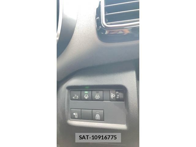 Citroen C5 2021-03 8411637-17
