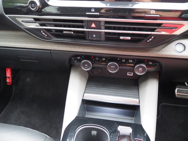 Citroen C5 2024-03 2726850-10