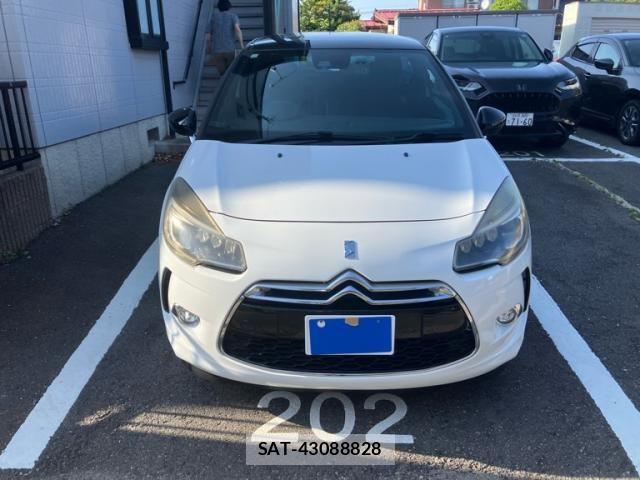 Citroen DS3 2015-08 6903242-2