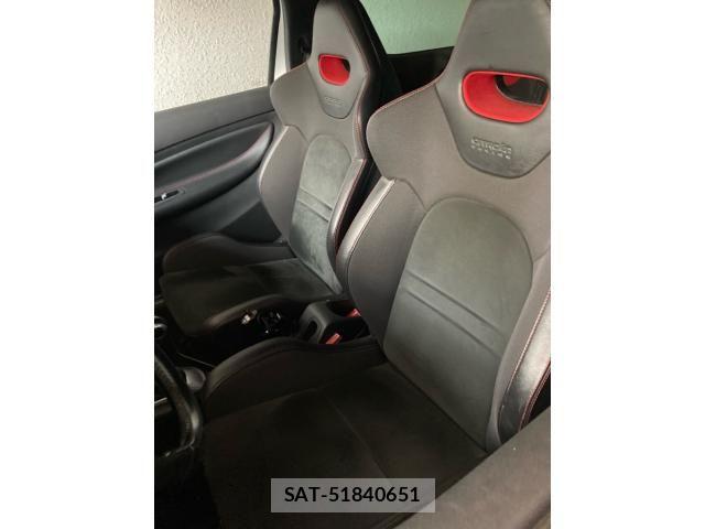 Citroen DS3 2011-08 7326212-6