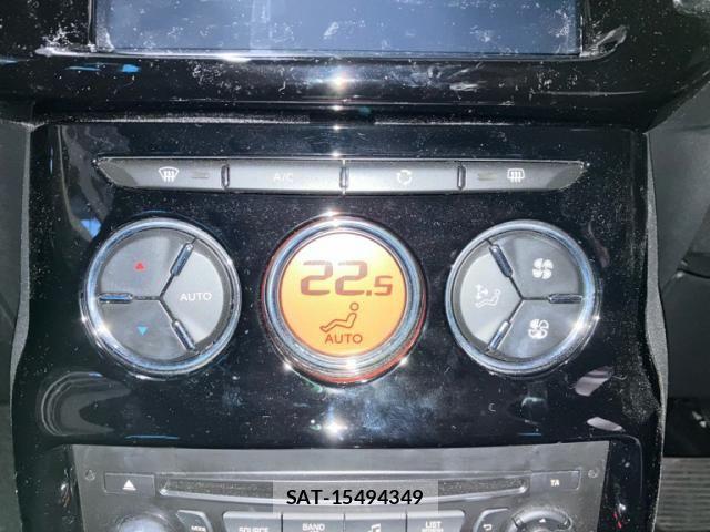 Citroen DS3 2013-08 7326216-14