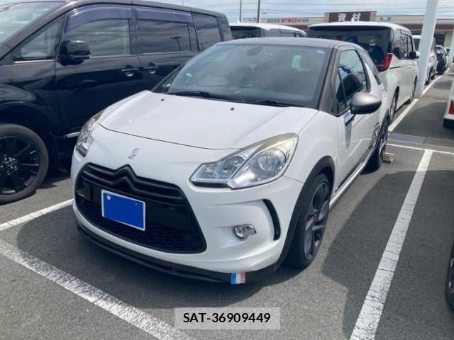 Citroen DS3 2012-03 8665942-2