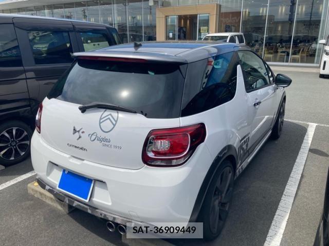 Citroen DS3 2012-03 8665942-5