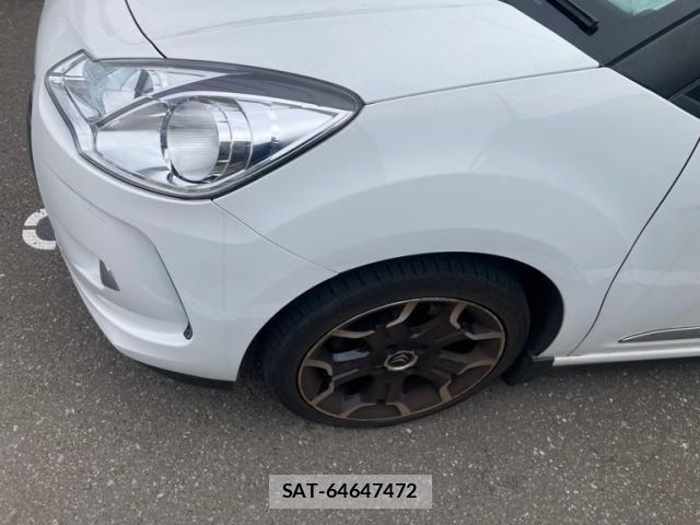 Citroen DS3 2013-08 8879102-1