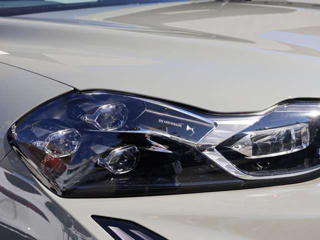 Citroen DS3 2024-06 4588932-5