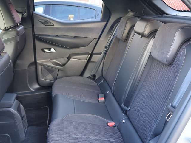 Citroen DS3 2024-06 4588932-8