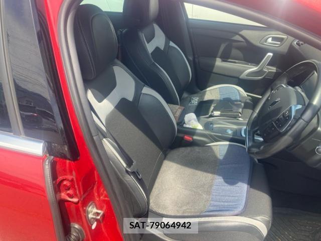 Citroen DS4 2016-03 8073253-4