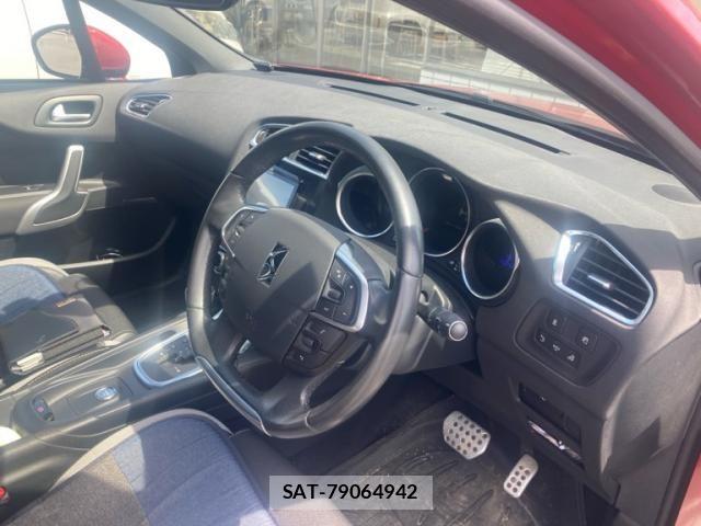 Citroen DS4 2016-03 8073253-5