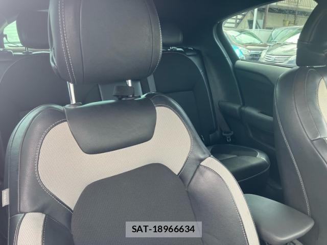 Citroen DS4 2012-03 8365141-12