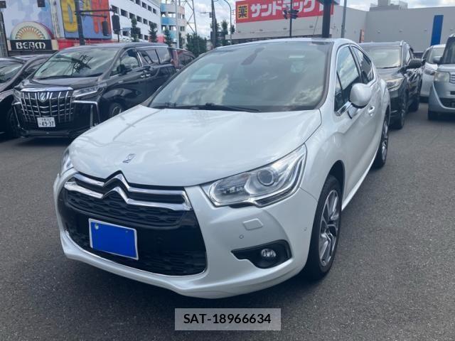Citroen DS4 2012-03 8365141-1