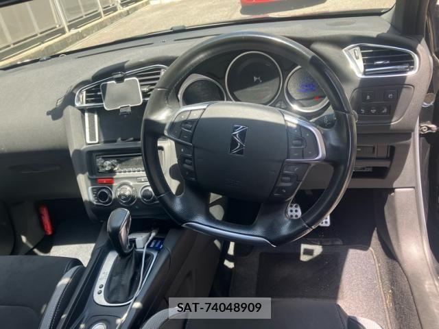 Citroen DS4 2017-11 8371519-9