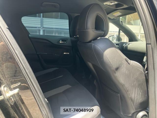 Citroen DS4 2017-11 8371519-13
