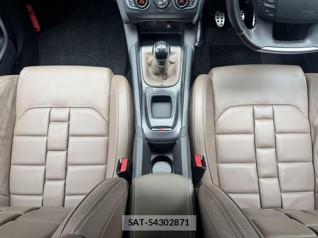 Citroen DS4 2014-04 8879105-9