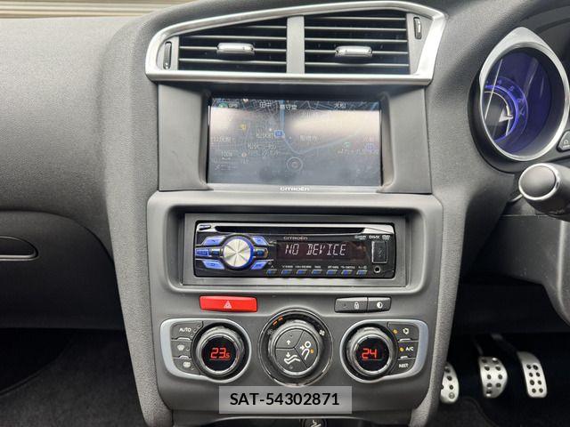 Citroen DS4 2014-04 8879105-12