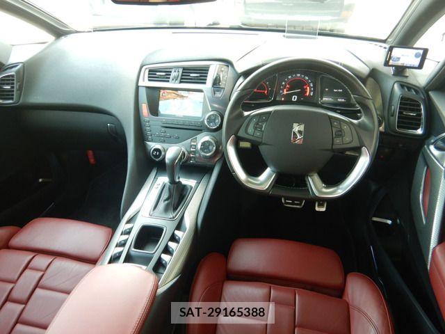 Citroen DS5 2014-09 7499908-1