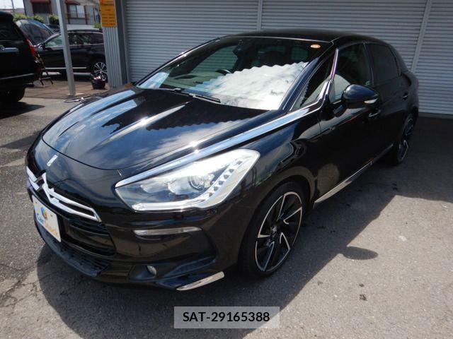 Citroen DS5 2014-09 7499908-4