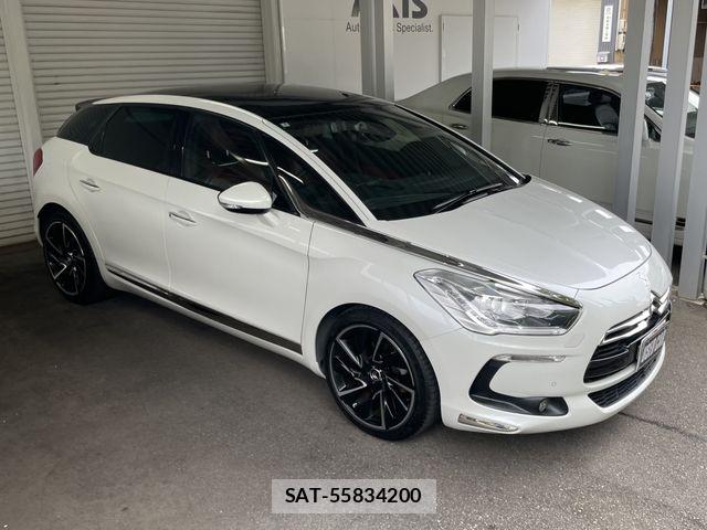 Citroen DS5 2015-03 8073256-1