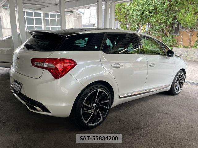 Citroen DS5 2015-03 8073256-4