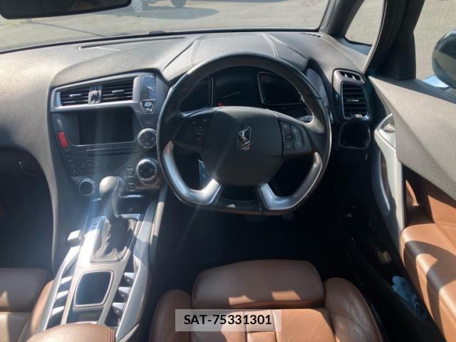 Citroen DS5 2018-02 8365144-16