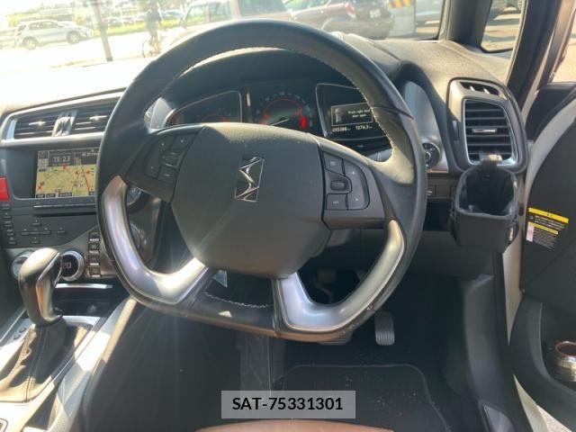 Citroen DS5 2018-02 8365144-17