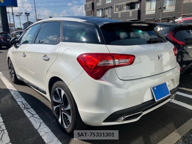 Citroen DS5 2018-02 8365144-5