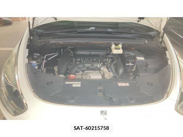 Citroen DS5 2012-09 8658416-16