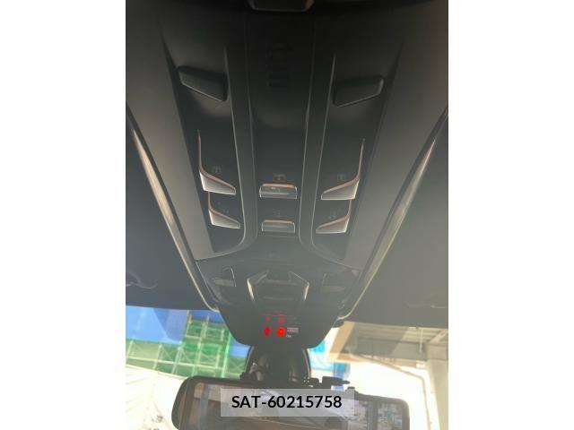 Citroen DS5 2012-09 8658416-19