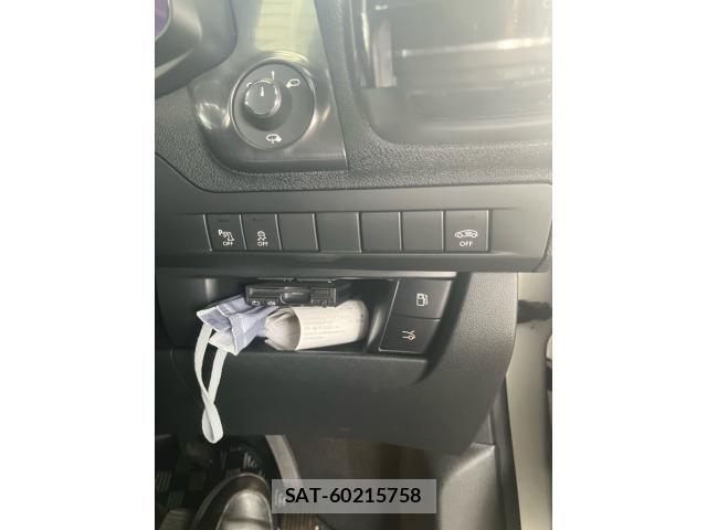 Citroen DS5 2012-09 8658416-21