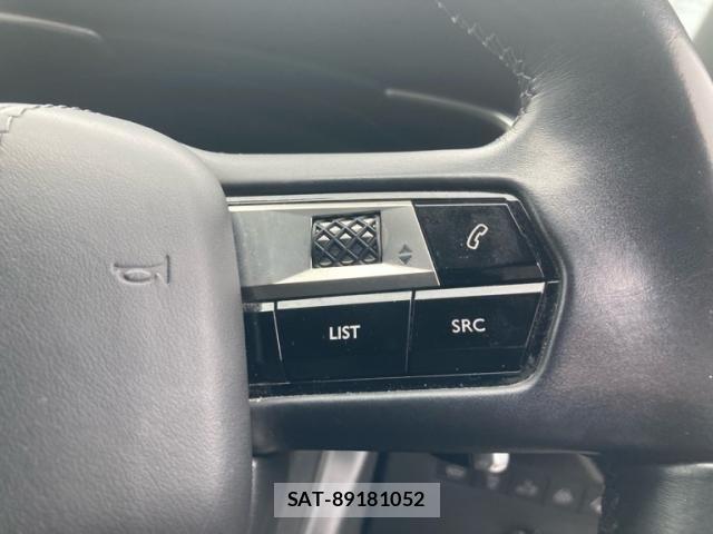 Citroen DS7 2019-07 7271690-17