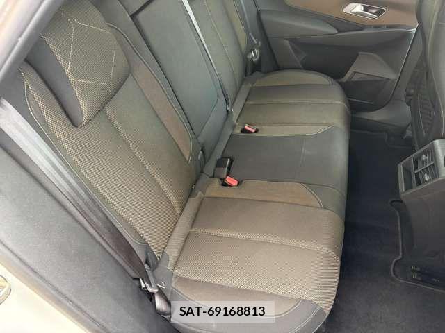 Citroen DS7 2019-06 7615531-18
